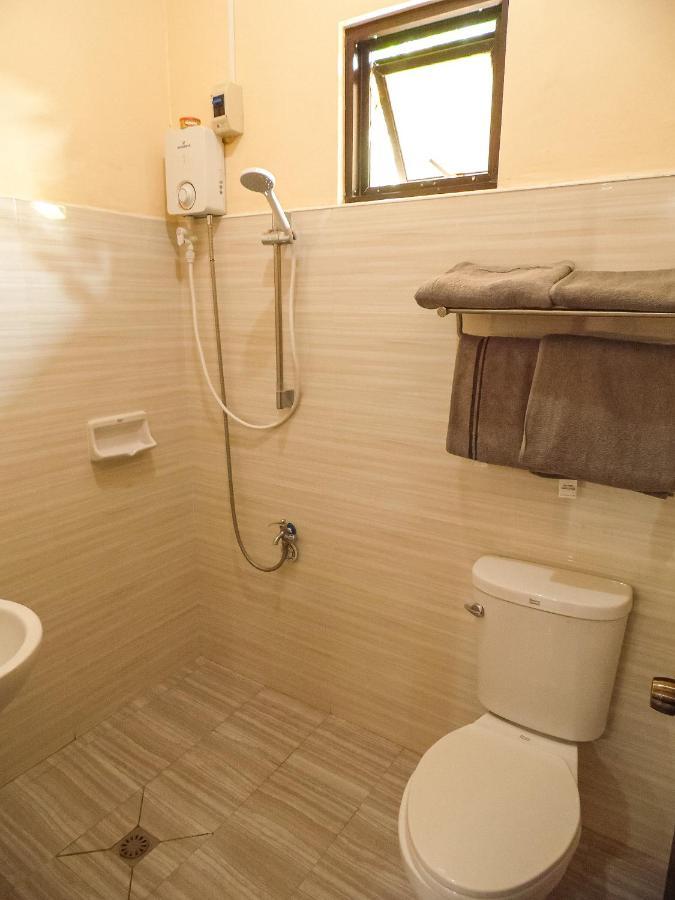 Casa Cecilia-Entire House Located Near 100 Islands Villa Alaminos Luaran gambar